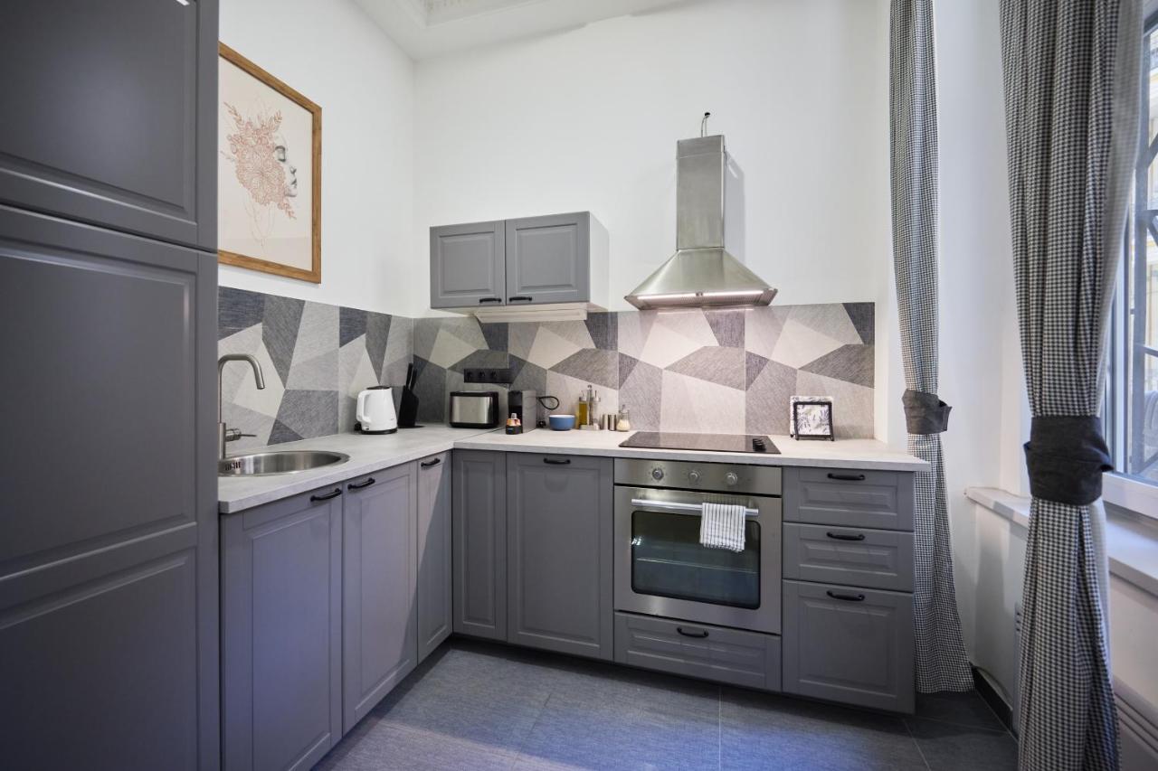 Spacious Luxury In The Centre Apartment *