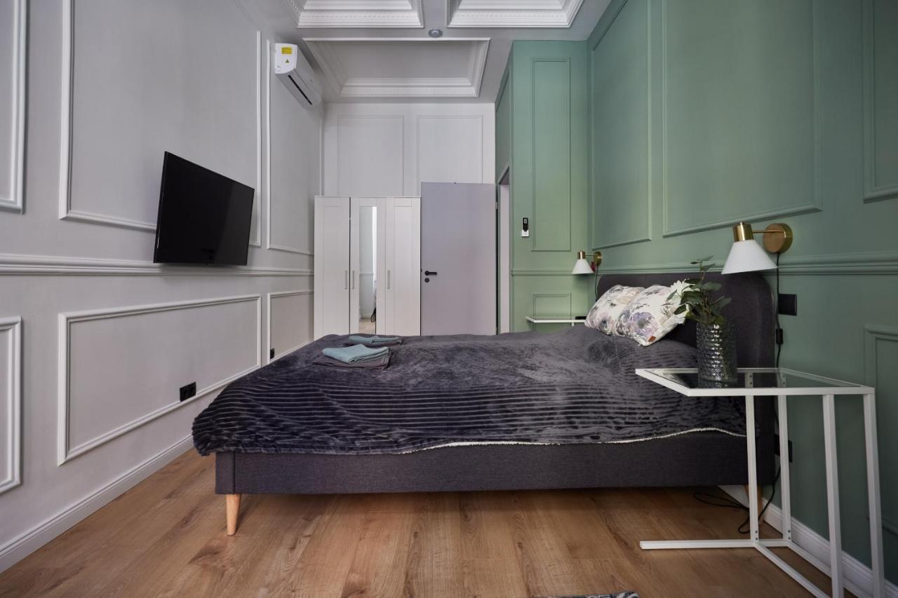 Spacious Luxury In The Centre