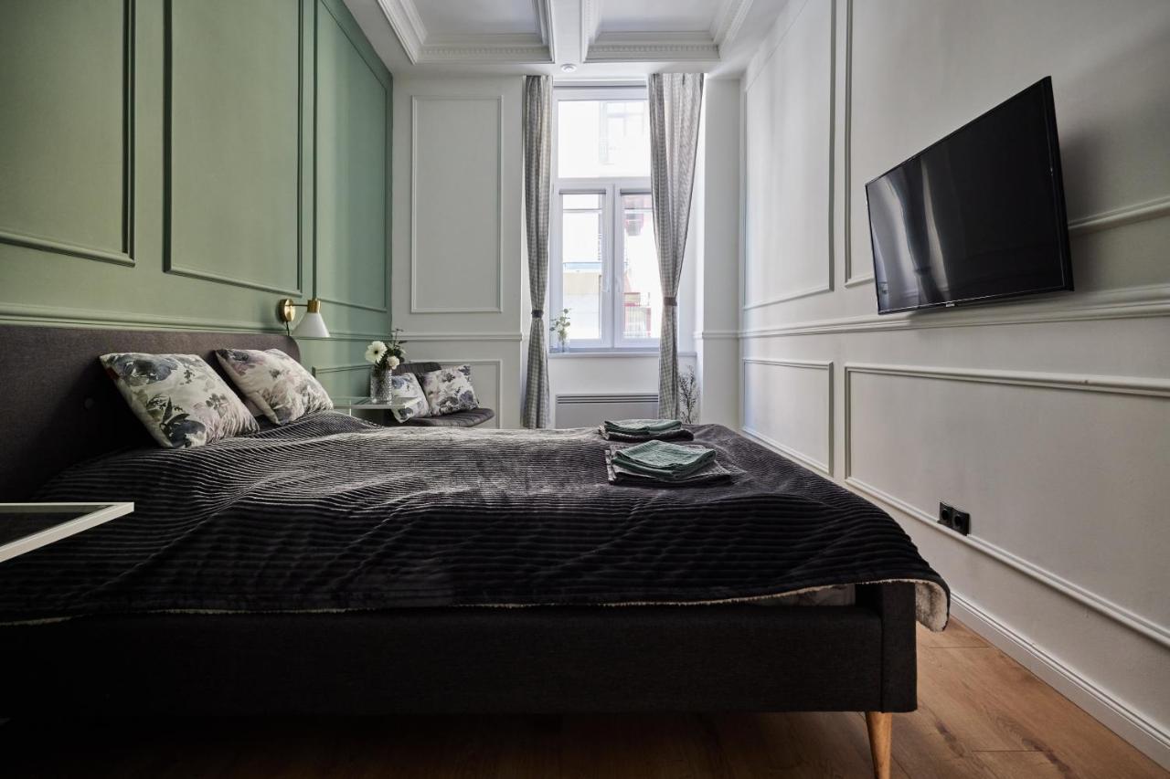 Apartment Spacious Luxury In The Centre Budapest